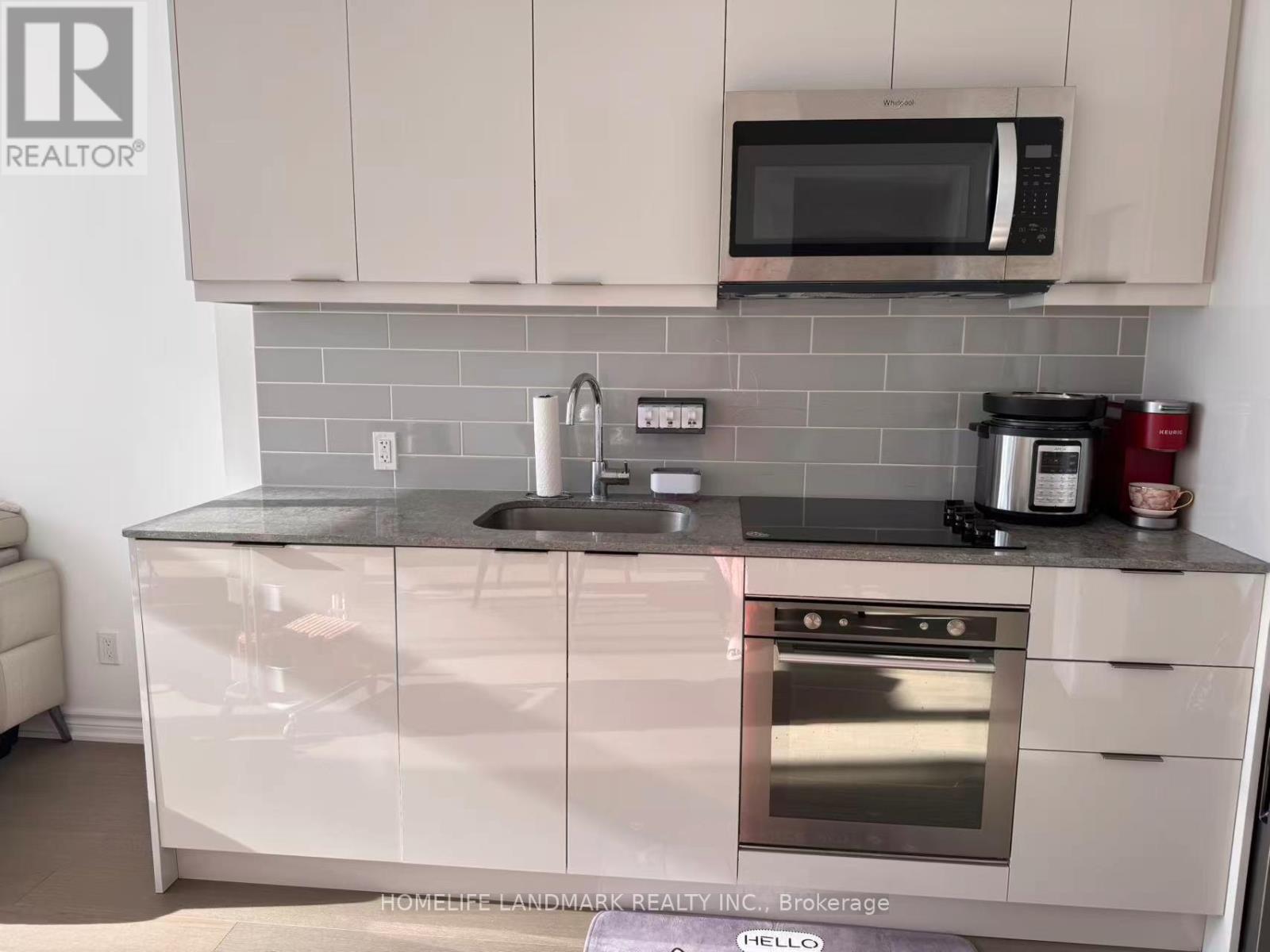 512 - 38 Forest Manor Road, Toronto, Ontario M2J 1M1 - Photo 3 - C12599876