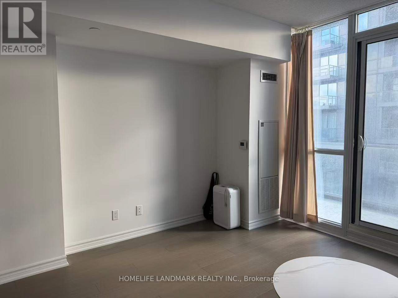 512 - 38 Forest Manor Road, Toronto, Ontario M2J 1M1 - Photo 4 - C12599876