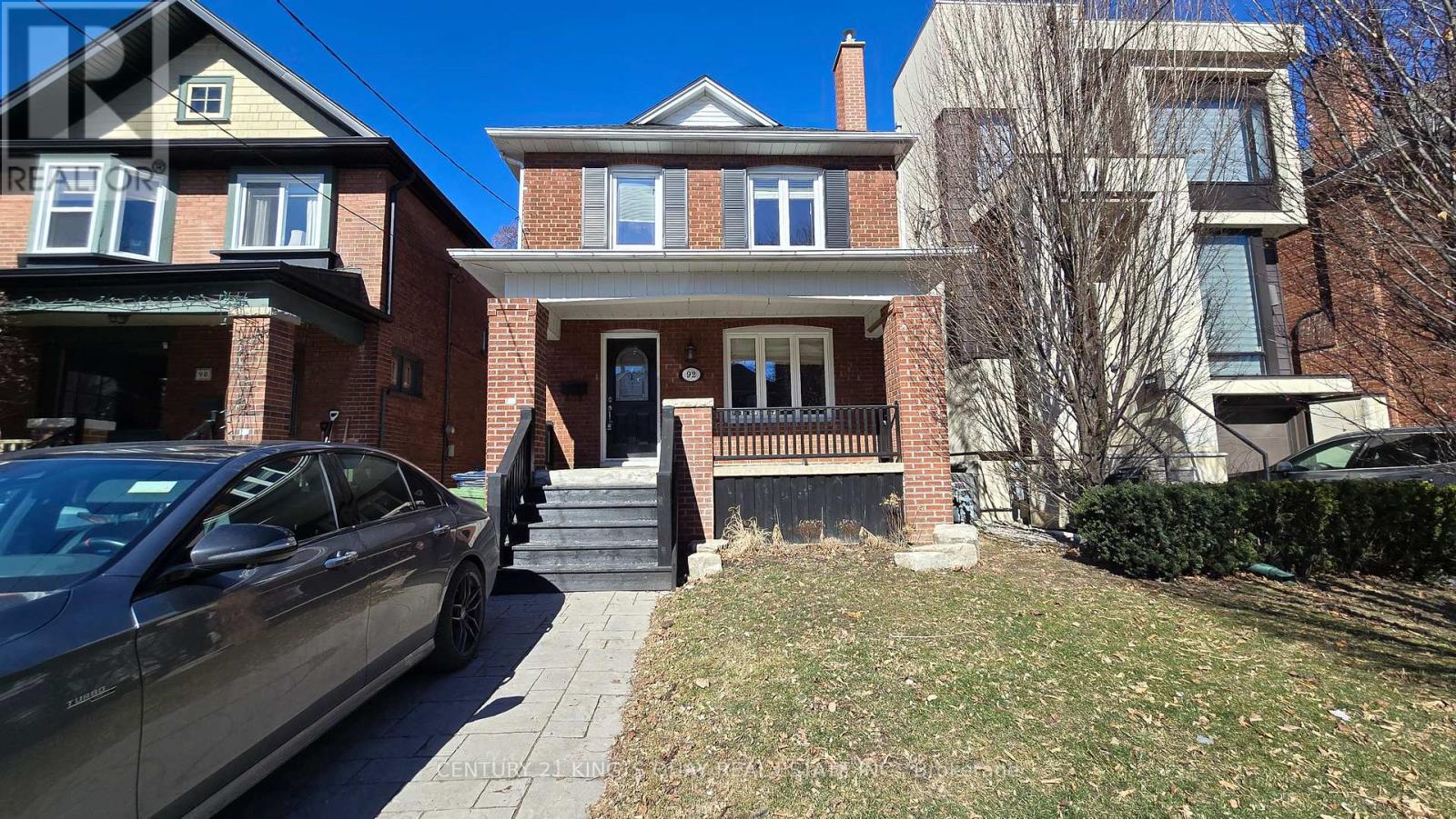 92 Bowood Avenue, Toronto, Ontario  M4N 1Y5 - Photo 9 - C12608556