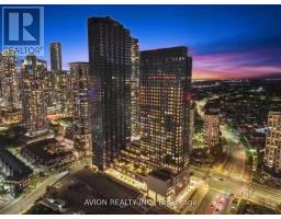 702 - 395 SQUARE ONE DRIVE