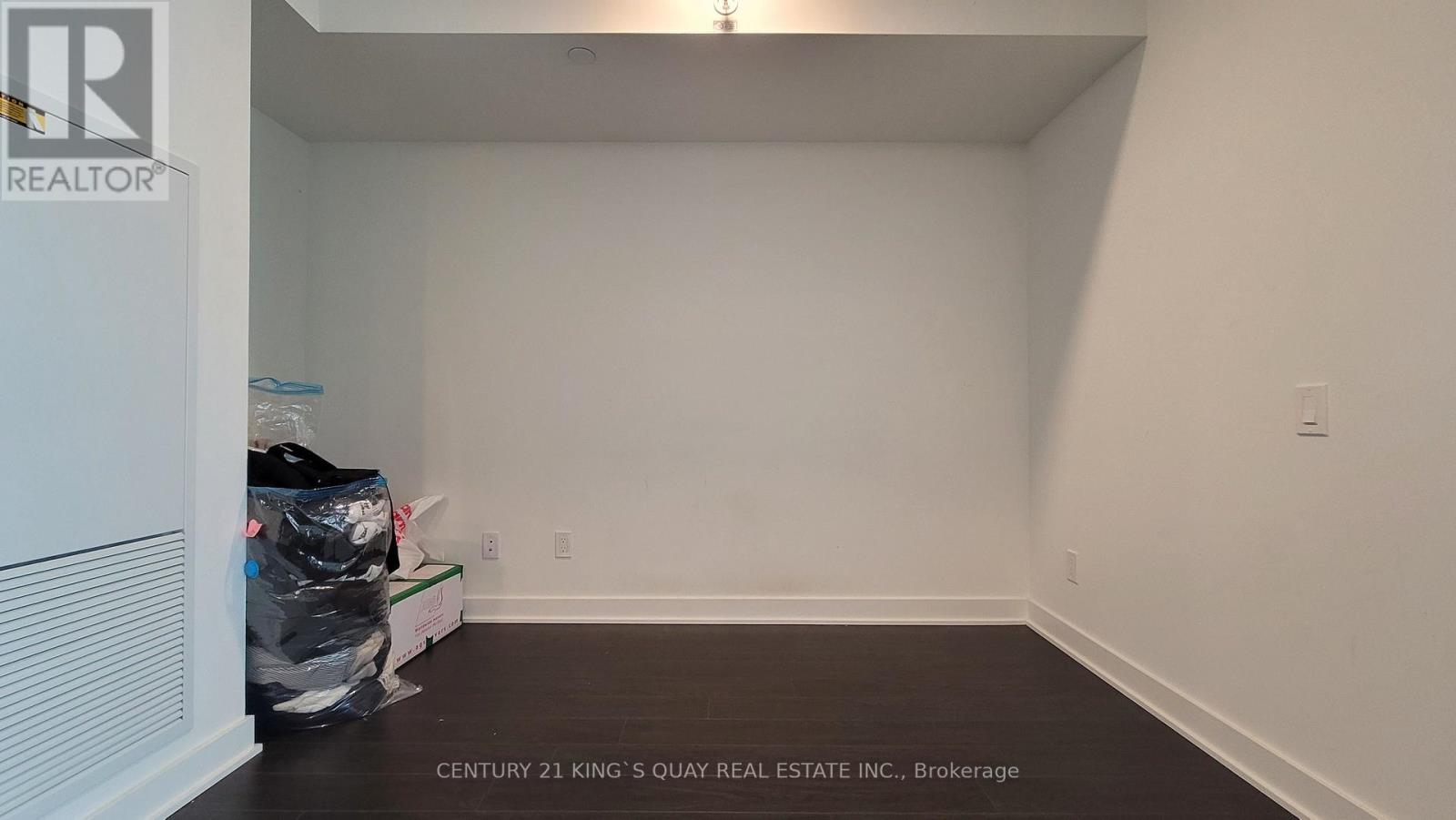 1009 - 19 Bathurst Street, Toronto, Ontario  M5V 0N2 - Photo 11 - C12608670