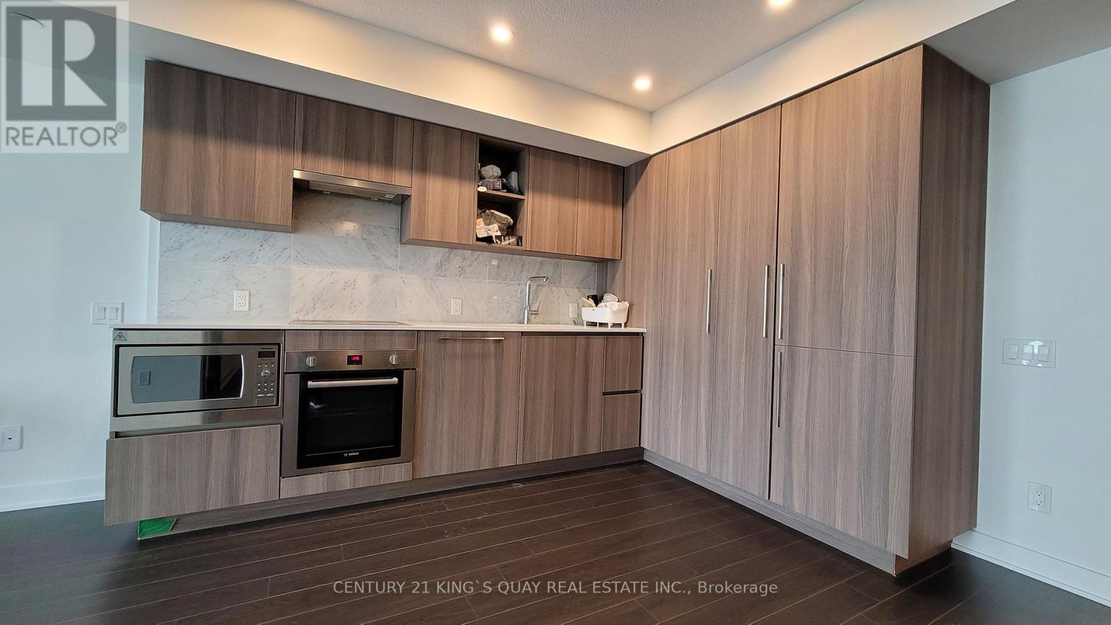 1009 - 19 Bathurst Street, Toronto, Ontario  M5V 0N2 - Photo 7 - C12608670