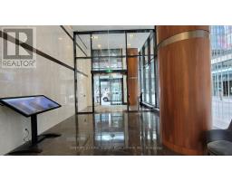 1009 - 19 BATHURST STREET