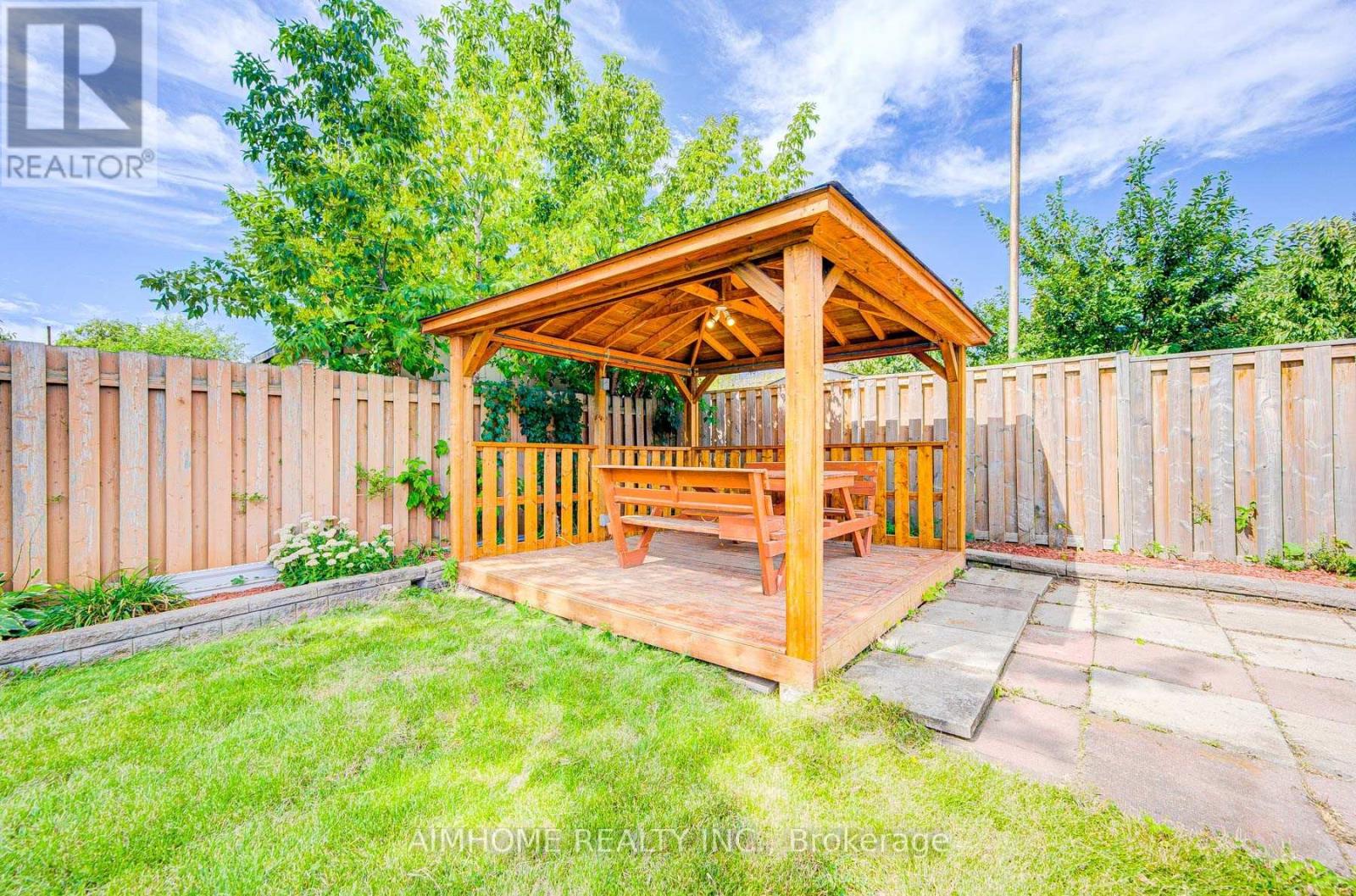 Lower - 2575 Benedet Drive N, Mississauga, Ontario  L5J 4H6 - Photo 6 - W12587504