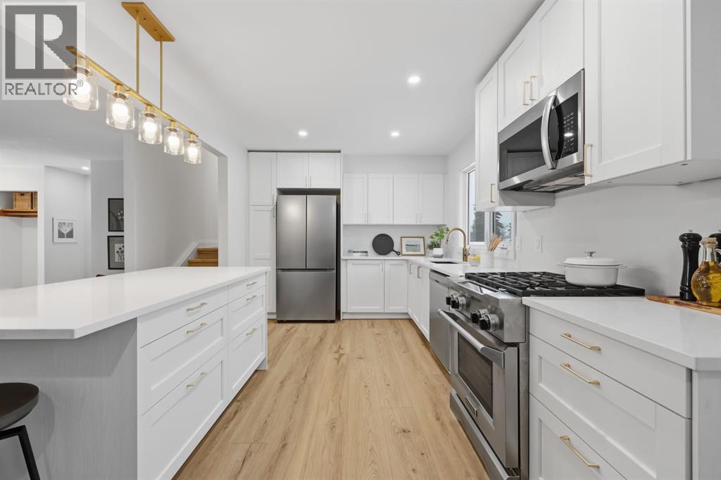 143 Ferncliff Crescent Se, Calgary, Alberta  T2H 0V5 - Photo 4 - A2273049