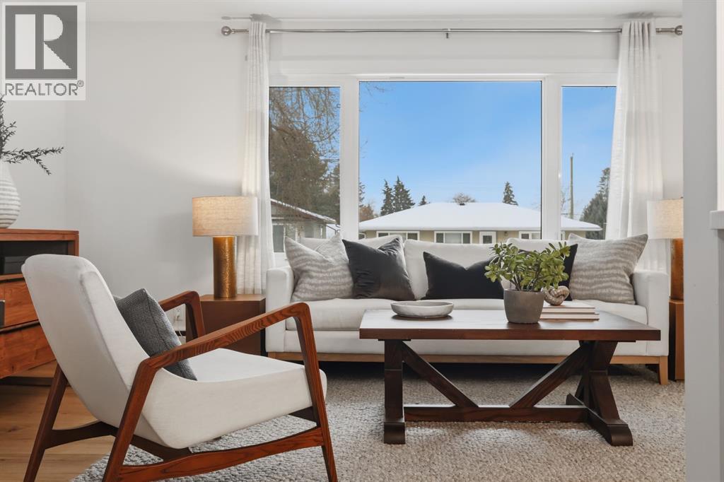 143 Ferncliff Crescent Se, Calgary, Alberta  T2H 0V5 - Photo 5 - A2273049