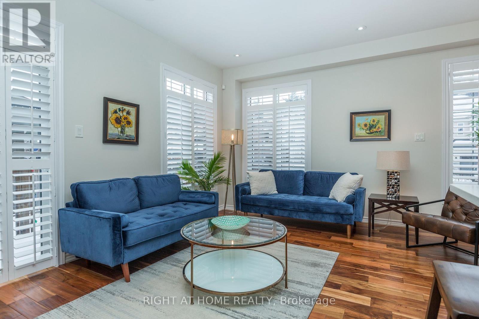 102 Upper Canada Court, Halton Hills, Ontario  L7G 0L2 - Photo 22 - W12608668