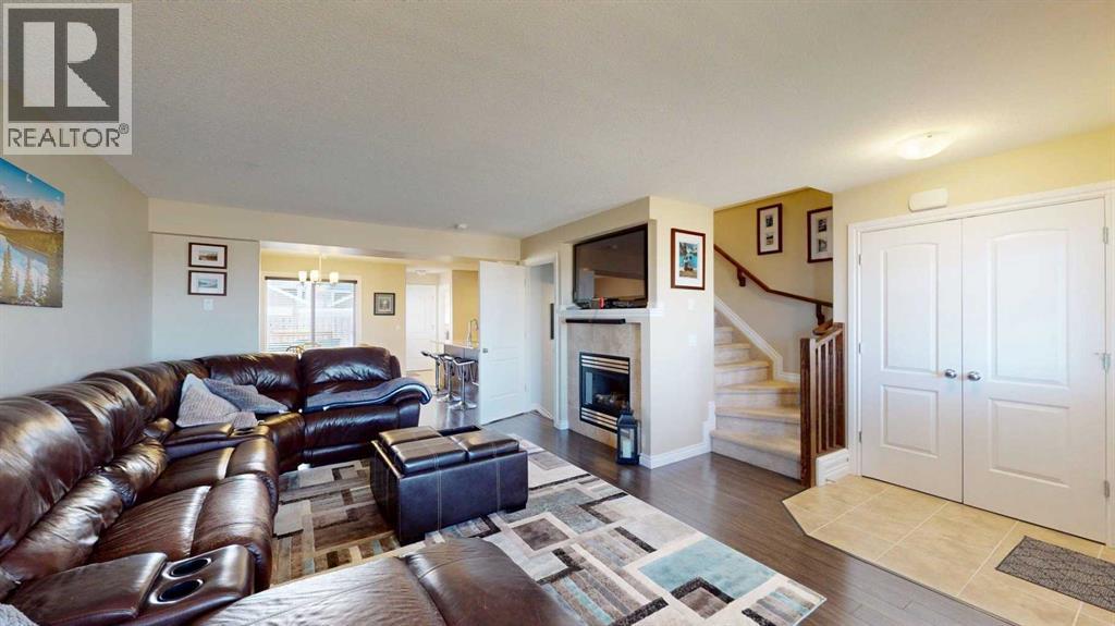 217 Callen Drive, Fort Mcmurray, Alberta T9K 0X7 - Photo 5 - A2271104