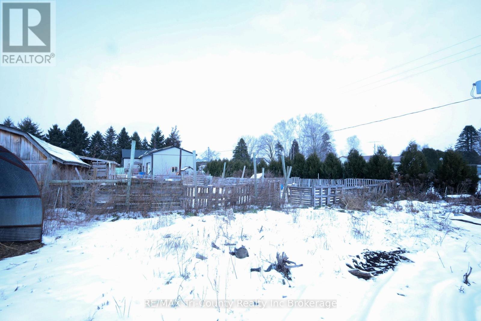 853 Norfolk County 28 Road, Norfolk, Ontario  N0E 1G0 - Photo 39 - X12577512