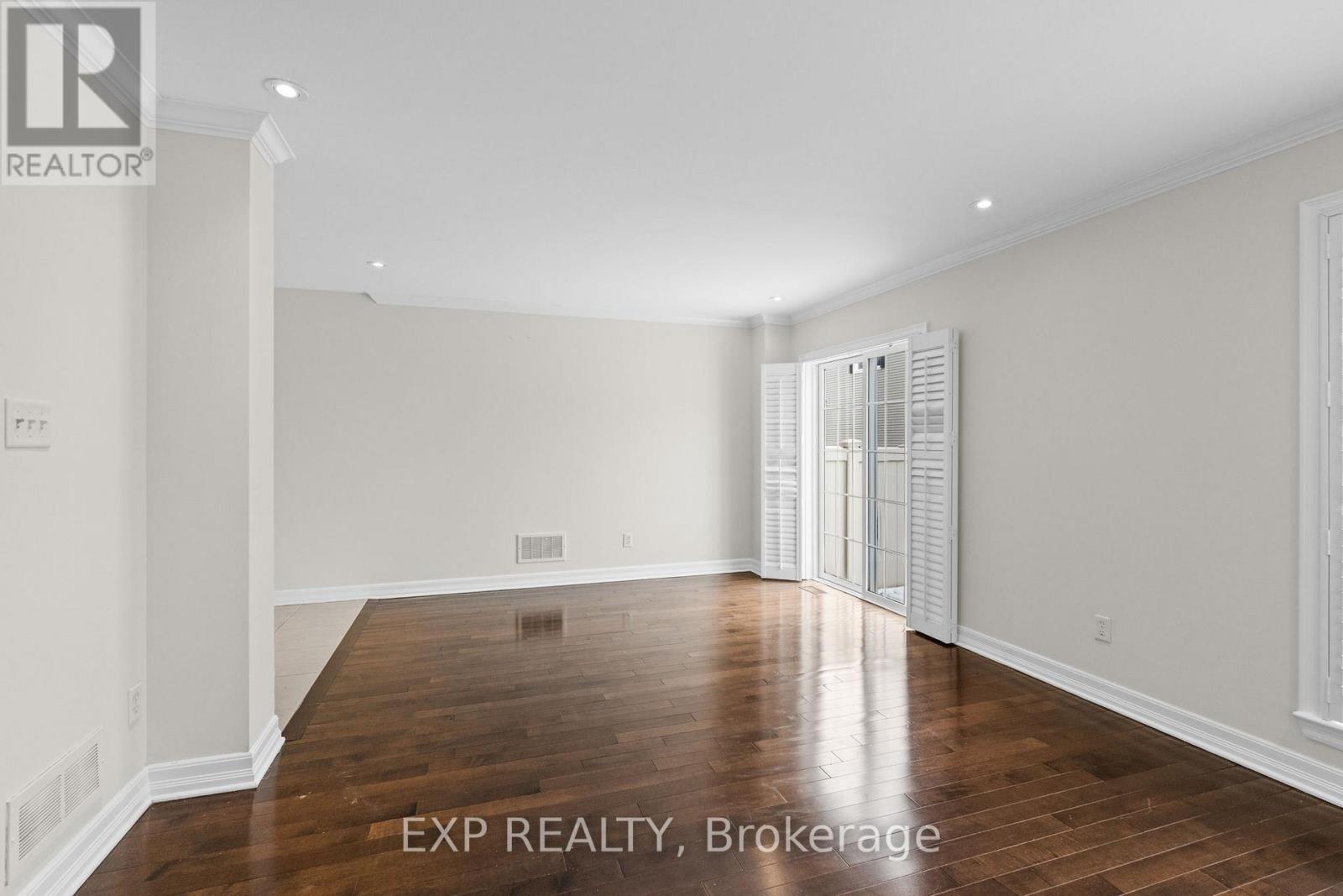 552 Ashbourne Crescent, Ottawa, Ontario  K2J 0P6 - Photo 15 - X12608686