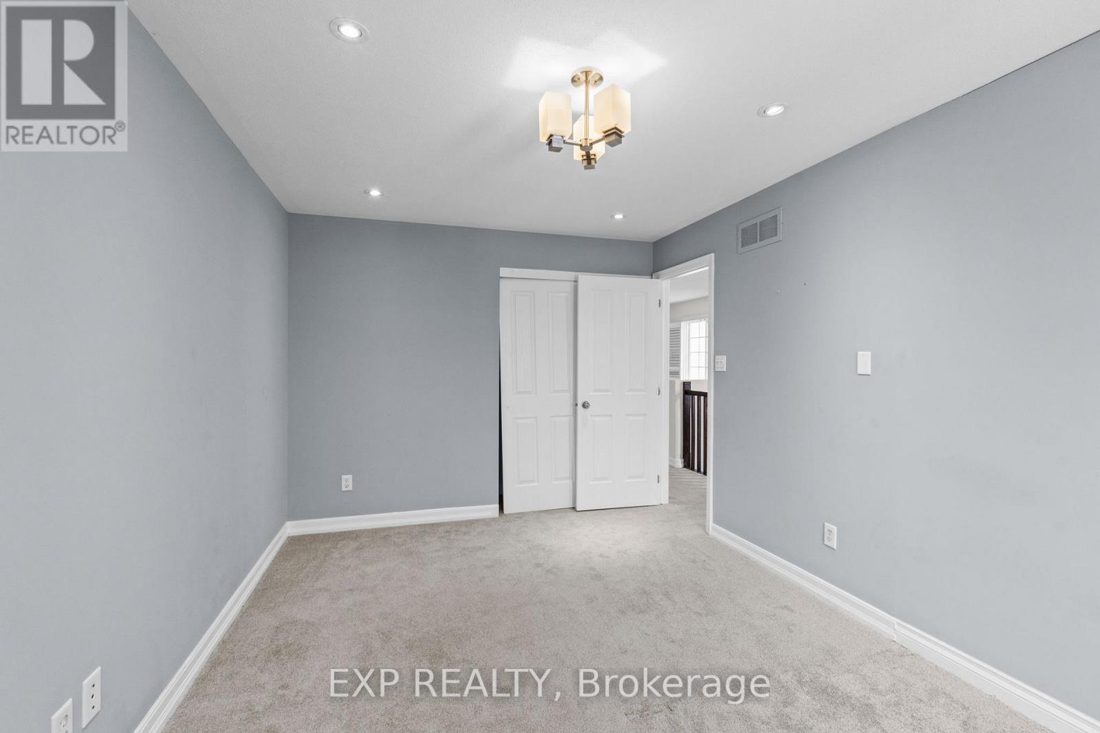 552 Ashbourne Crescent, Ottawa, Ontario  K2J 0P6 - Photo 32 - X12608686