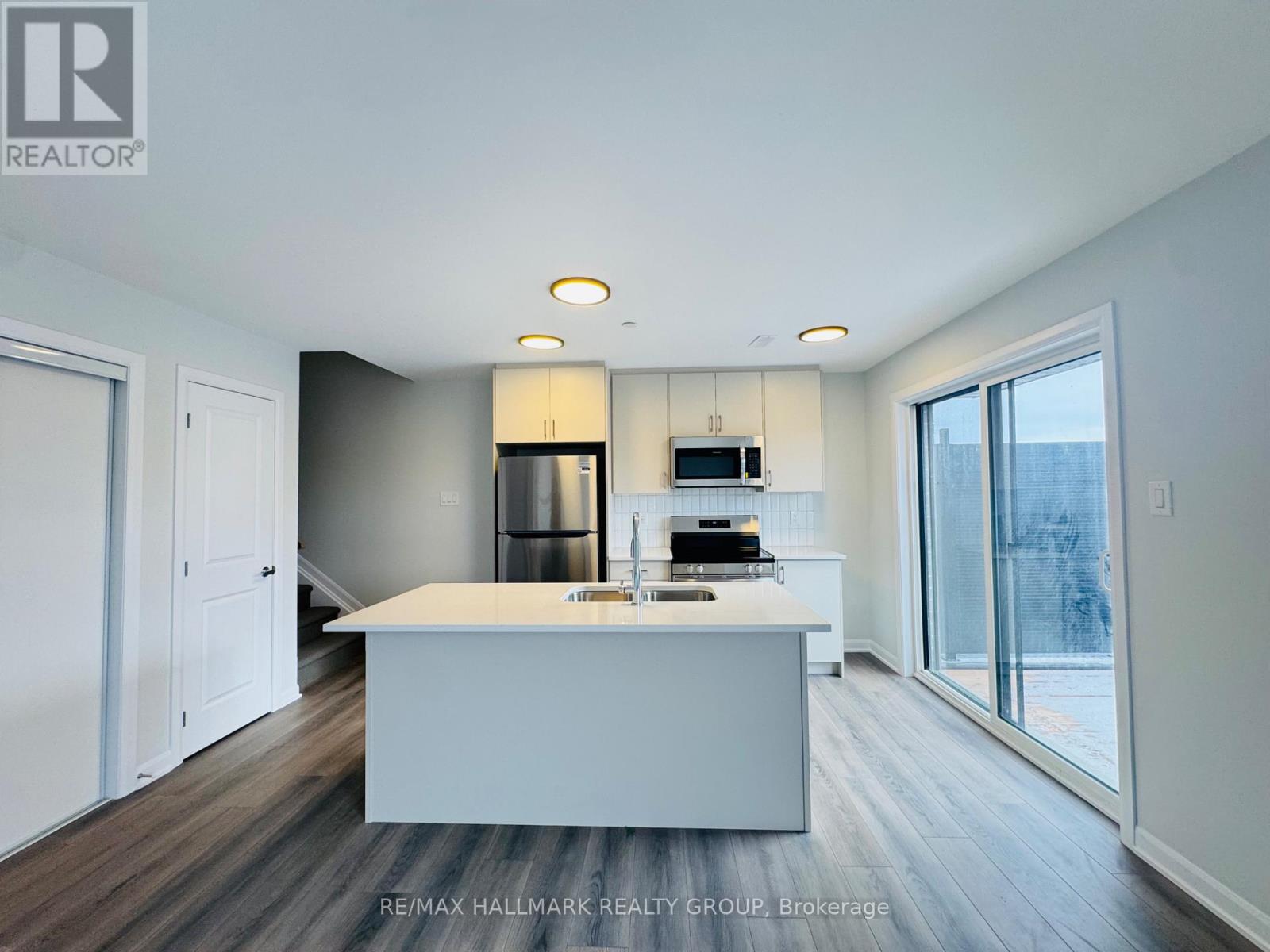 26 - 401 Glenroy Gilbert Drive, Ottawa, Ontario  K2J 7N8 - Photo 18 - X12608694