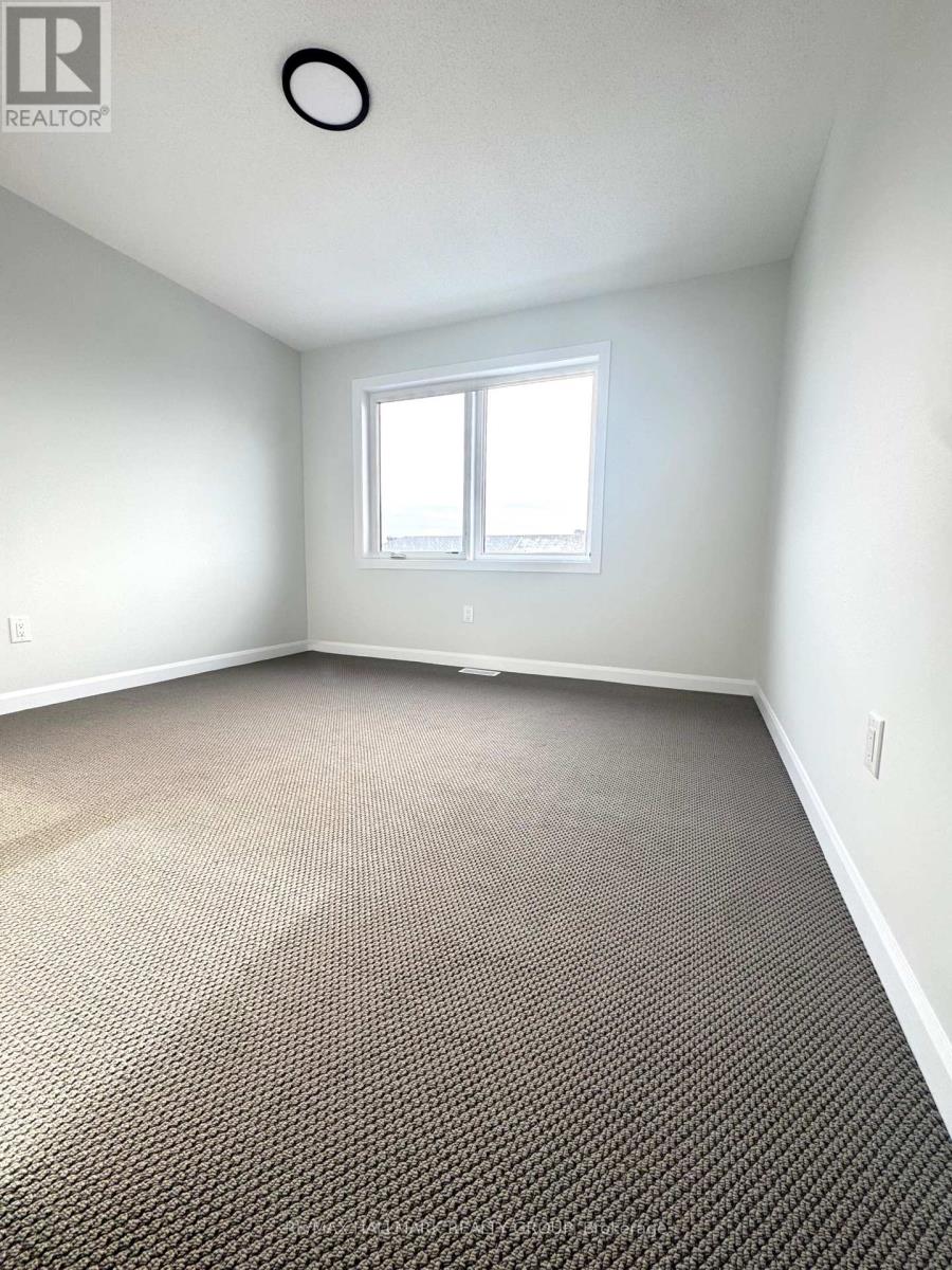 26 - 401 Glenroy Gilbert Drive, Ottawa, Ontario  K2J 7N8 - Photo 25 - X12608694