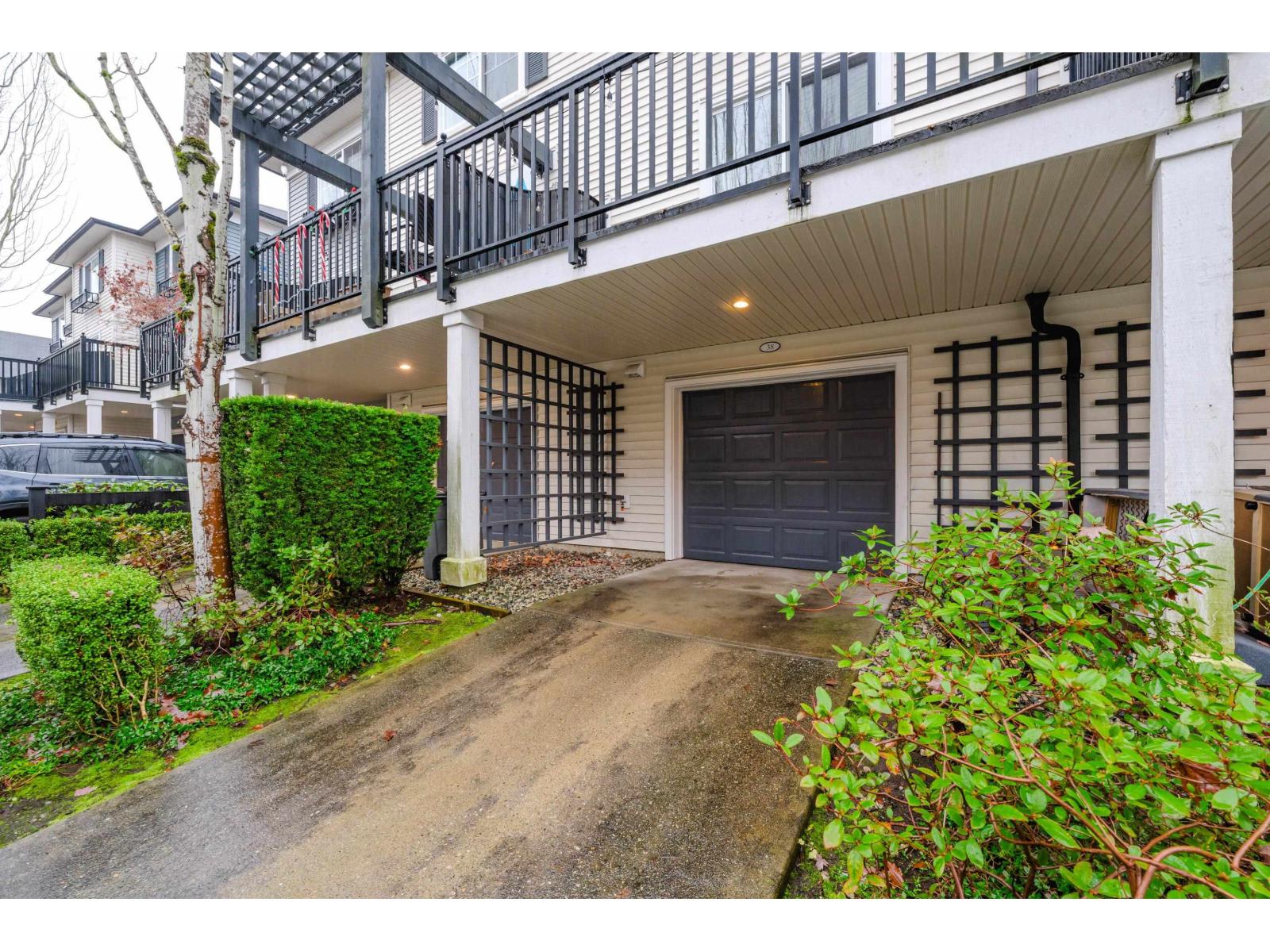 38 18983 72a Avenue, Surrey, British Columbia  V4N 1A5 - Photo 34 - R3072187