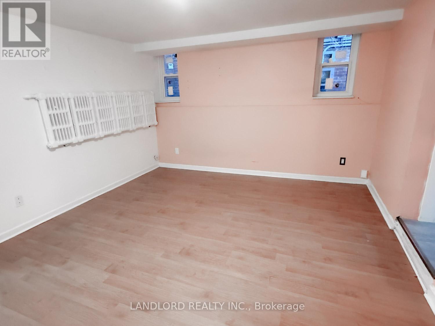 5 - 2469 Queen Street E, Toronto, Ontario  M4E 1H8 - Photo 5 - E12608698