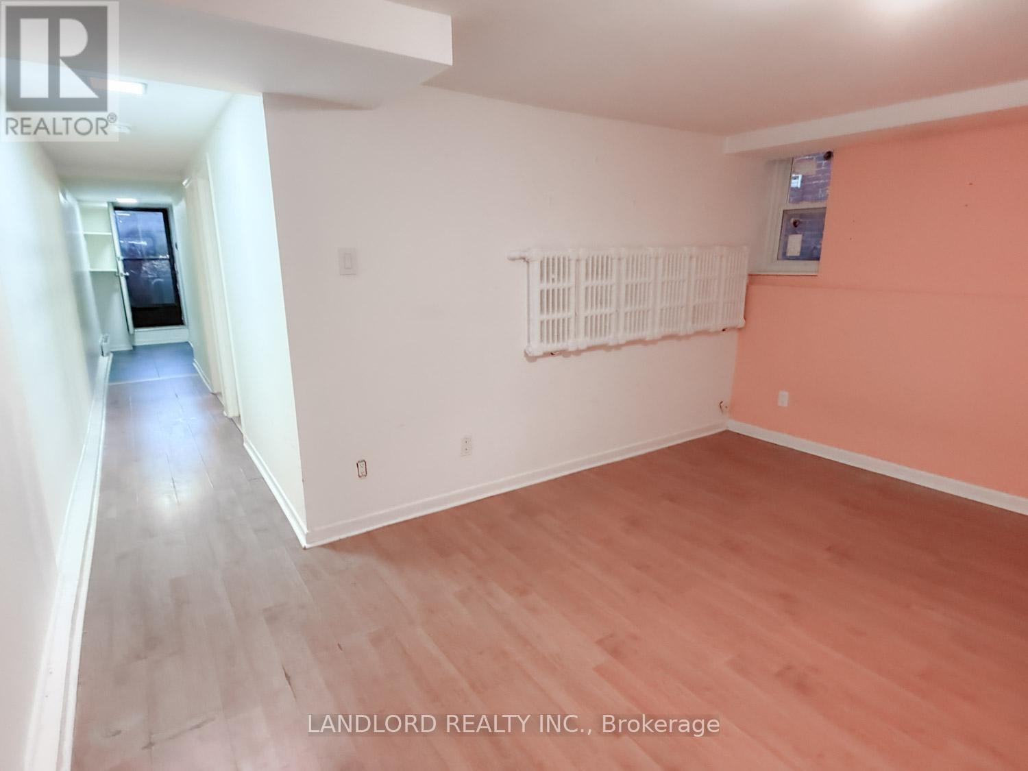 5 - 2469 Queen Street E, Toronto, Ontario  M4E 1H8 - Photo 7 - E12608698