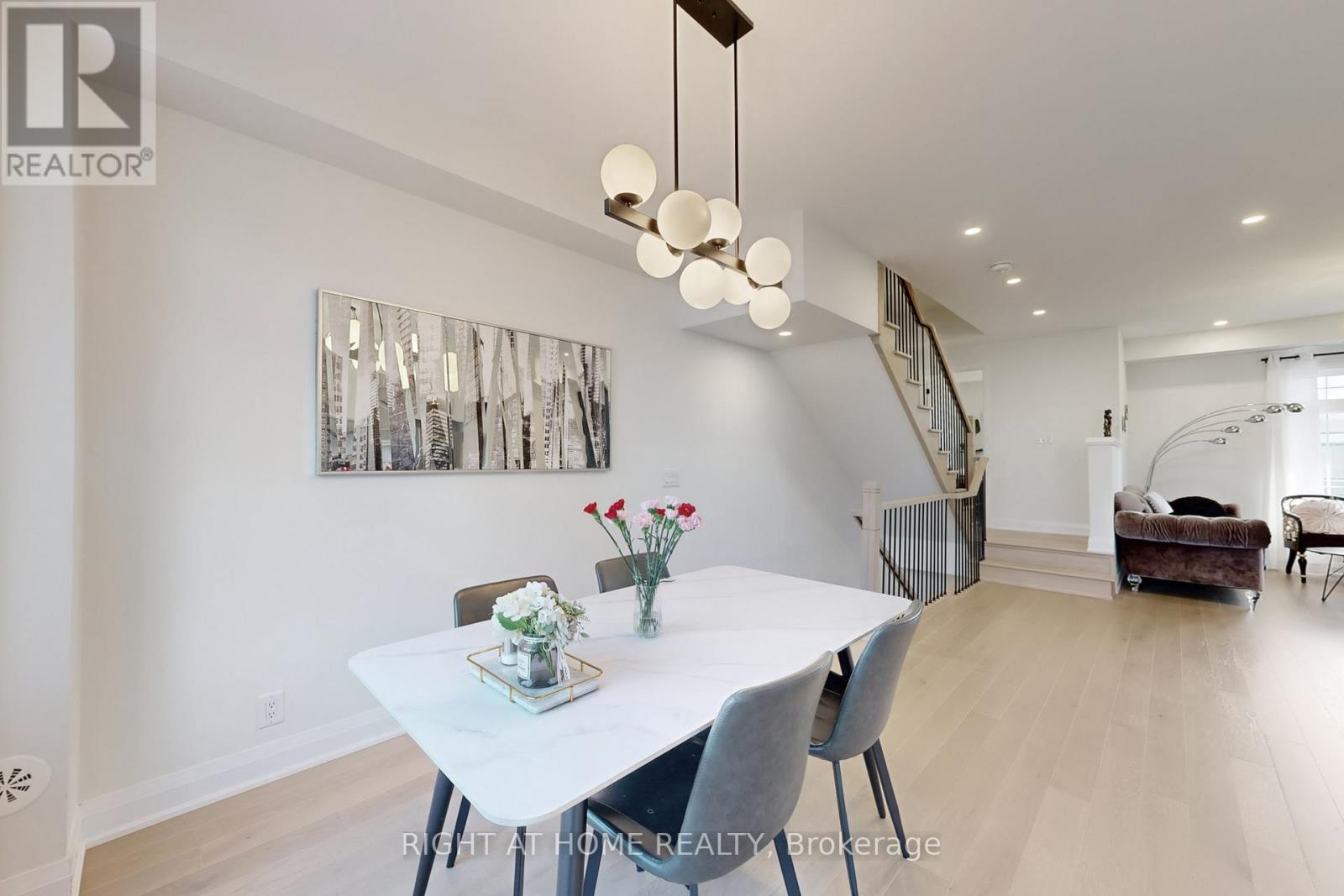 10 Percy Rye Avenue, Markham, Ontario  L6C 3K2 - Photo 14 - N12608692