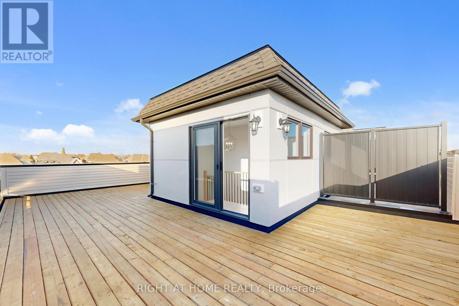 10 Percy Rye Avenue, Markham, Ontario  L6C 3K2 - Photo 26 - N12608692