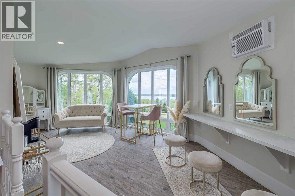 39145 Hwy 20 Highway, Sylvan Lake, Alberta  T4S 1S6 - Photo 17 - A2222165