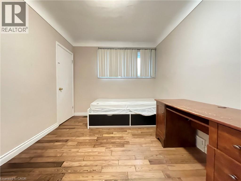 349 Whitney Avenue, Hamilton, Ontario  L8S 2H1 - Photo 19 - 40736445