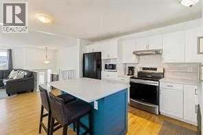 14 Glenhill Crescent, Cochrane, Alberta T4C 1G8 - Photo 7 - A2264793