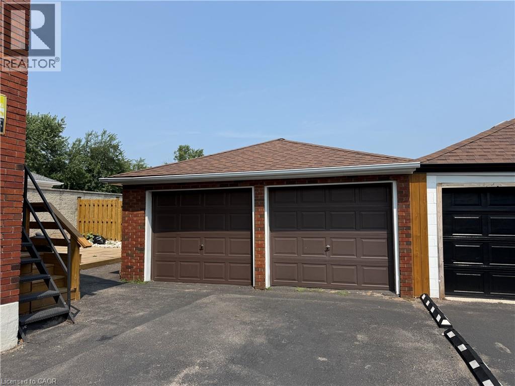 5957 Barker Street, Niagara Falls, Ontario L2G 1Y5 - Photo 5 - 40761911