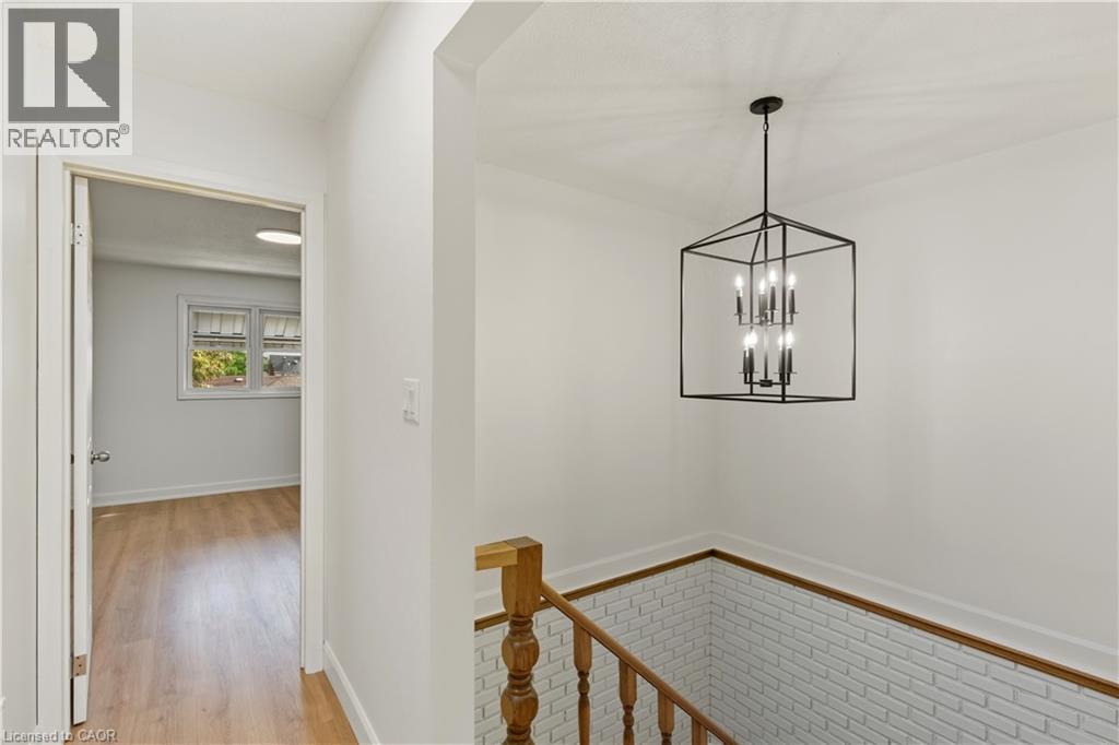 116 Robins Avenue, Hamilton, Ontario  L8H 4N7 - Photo 15 - 40778839