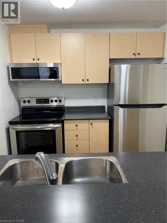 45 Cedarhill Crescent Unit# 1c, Kitchener, Ontario N2E 0A2 - Photo 12 - 40792786