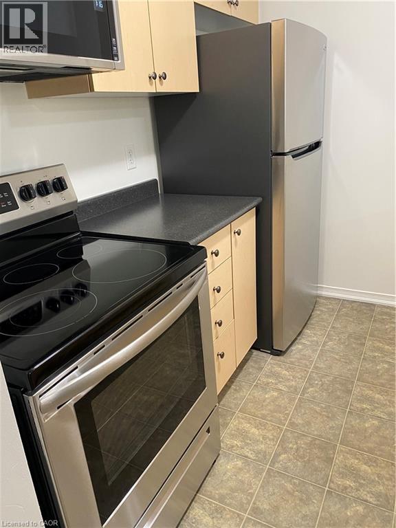 45 Cedarhill Crescent Unit# 1c, Kitchener, Ontario N2E 0A2 - Photo 13 - 40792786