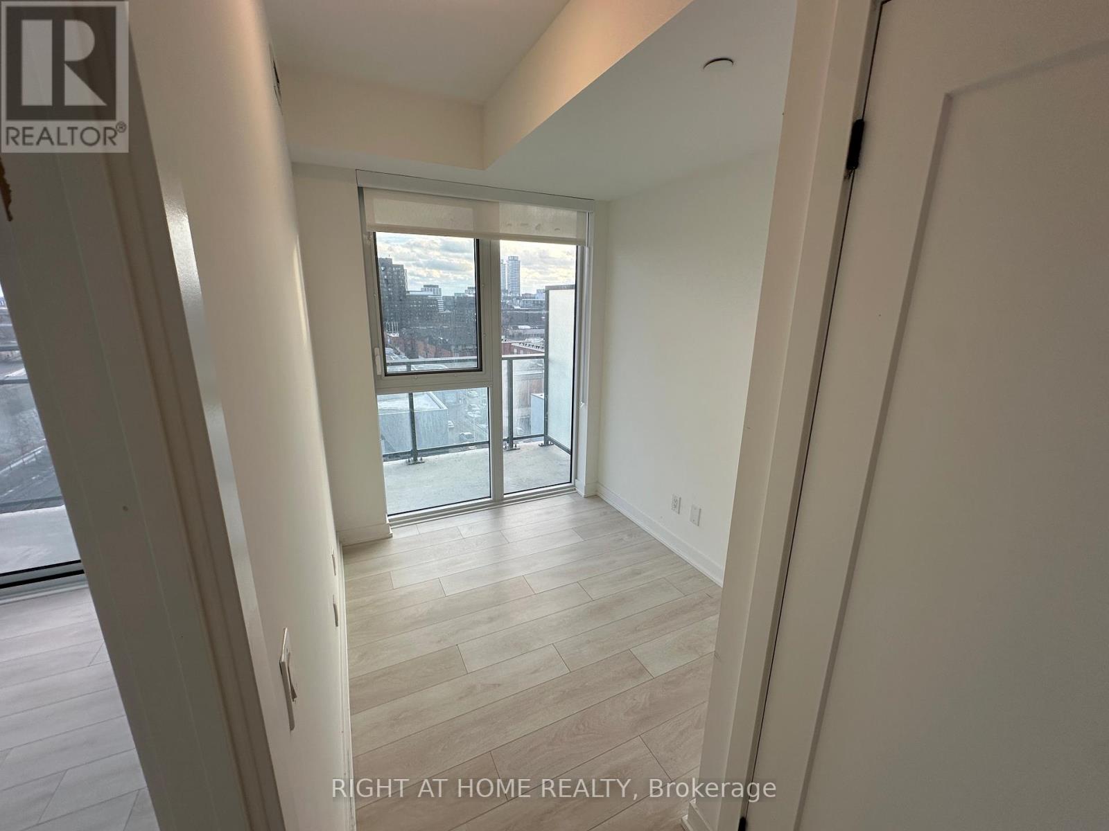 710 - 5 Defries Street S, Toronto, Ontario  M5A 0W7 - Photo 13 - C12557354