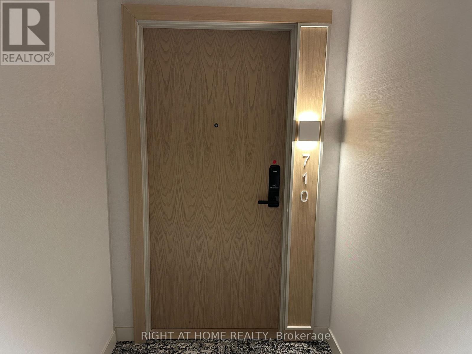 710 - 5 Defries Street S, Toronto, Ontario  M5A 0W7 - Photo 11 - C12557354