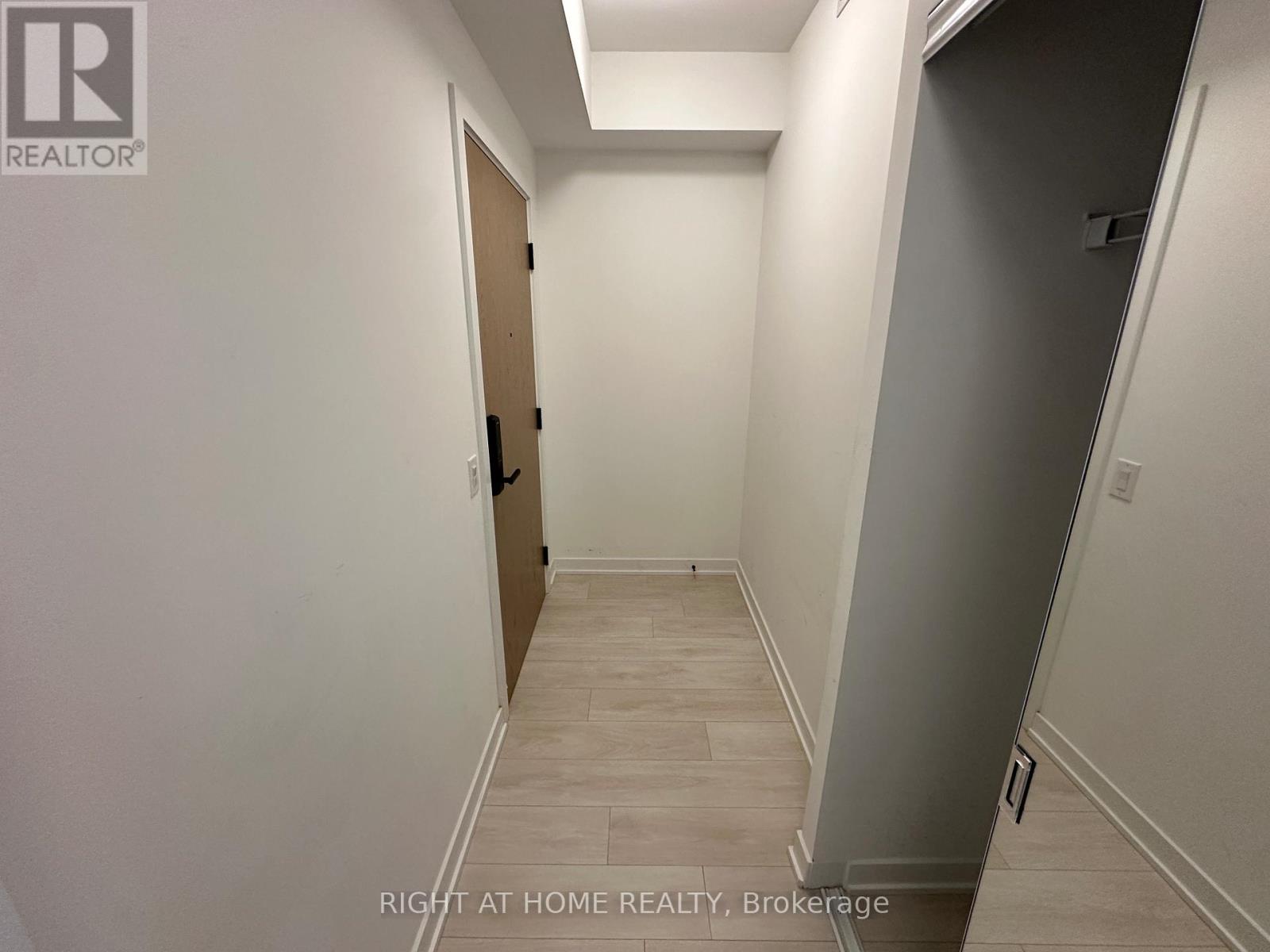 710 - 5 Defries Street S, Toronto, Ontario  M5A 0W7 - Photo 12 - C12557354