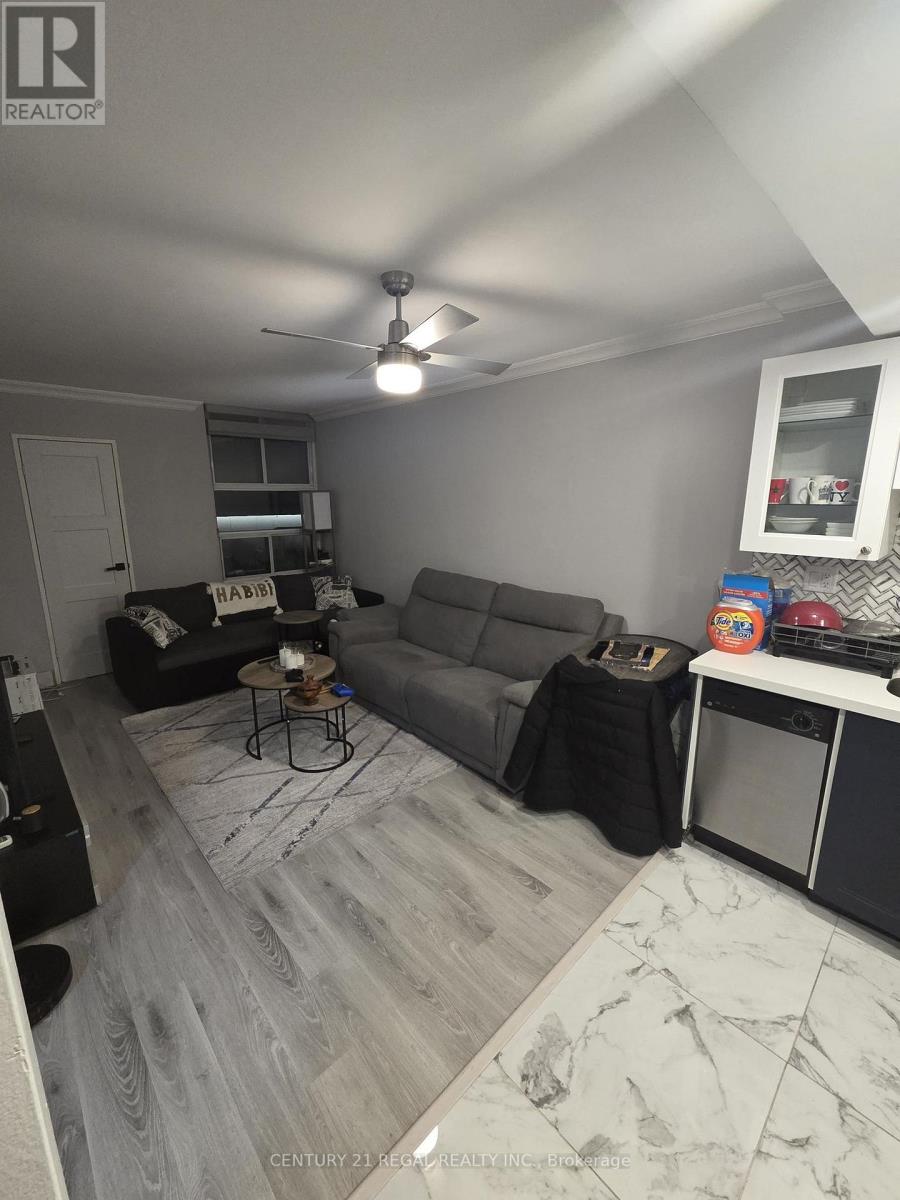 102 - 360 Ridelle Avenue, Toronto, Ontario M6B 1K1 - Photo 2 - W12608714