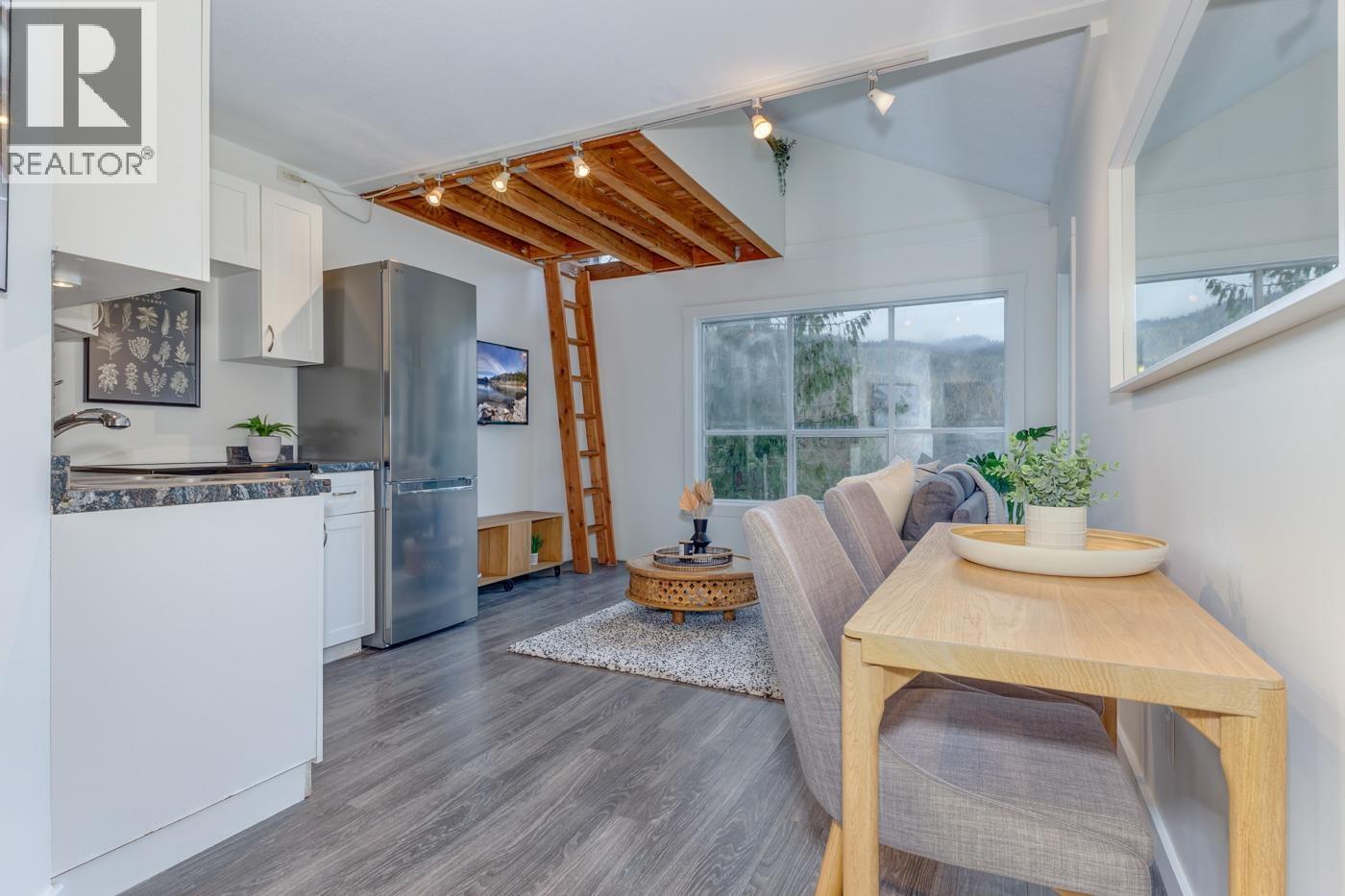 1 2158 SARAJEVO DRIVE