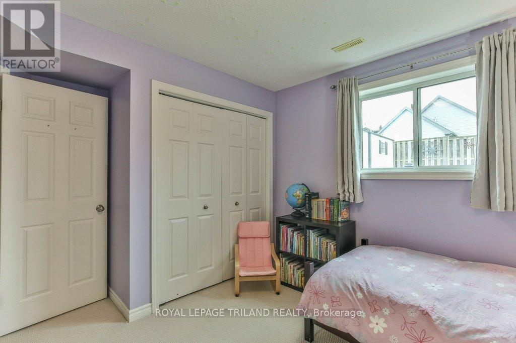 14 Alderwood Court, St. Thomas, Ontario  N5P 0B2 - Photo 34 - X12608728