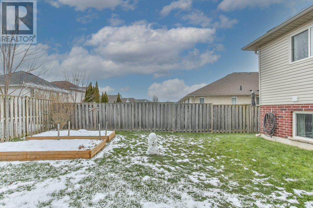 14 Alderwood Court, St. Thomas, Ontario  N5P 0B2 - Photo 41 - X12608728
