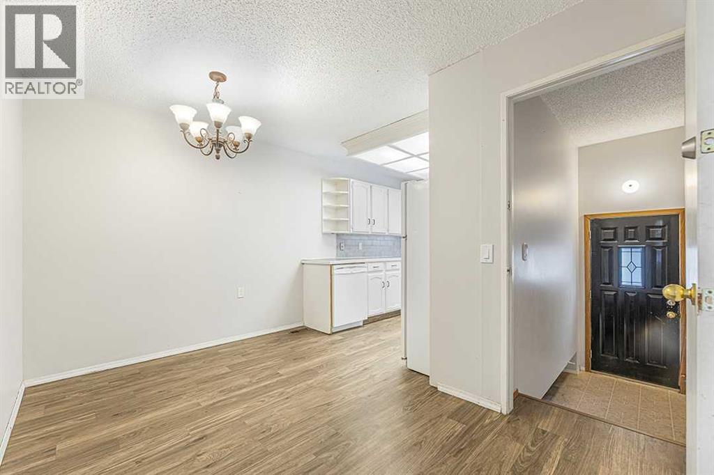 1852 Lynnover Road Se, Calgary, Alberta T2C 1P2 - Photo 9 - A2273675