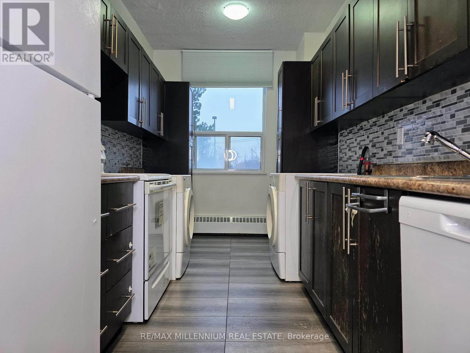 102 - 175 Hilda Avenue, Toronto, Ontario M2M 1V8 - Photo 8 - C12510084