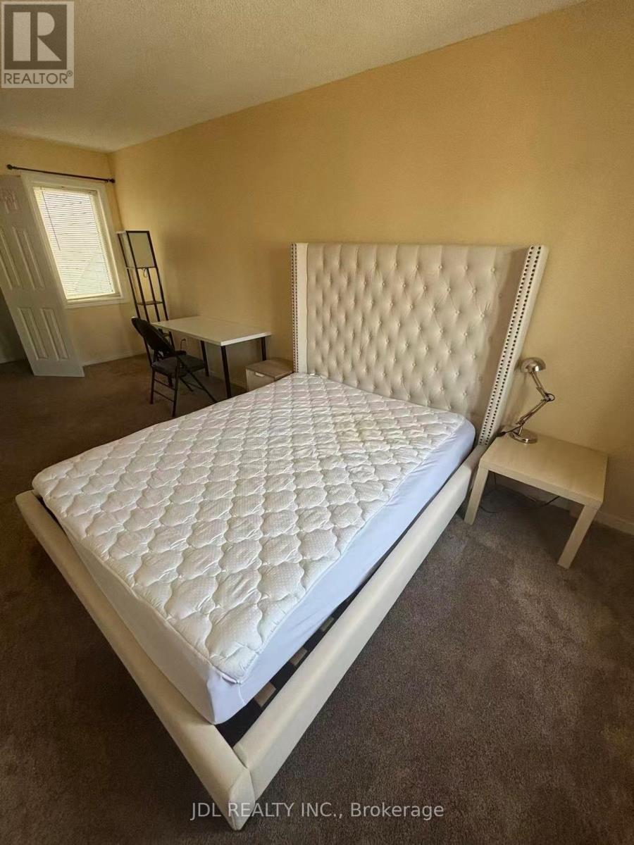 112 - 2205 South Millway, Mississauga, Ontario L5L 3T2 - Photo 7 - W12599994