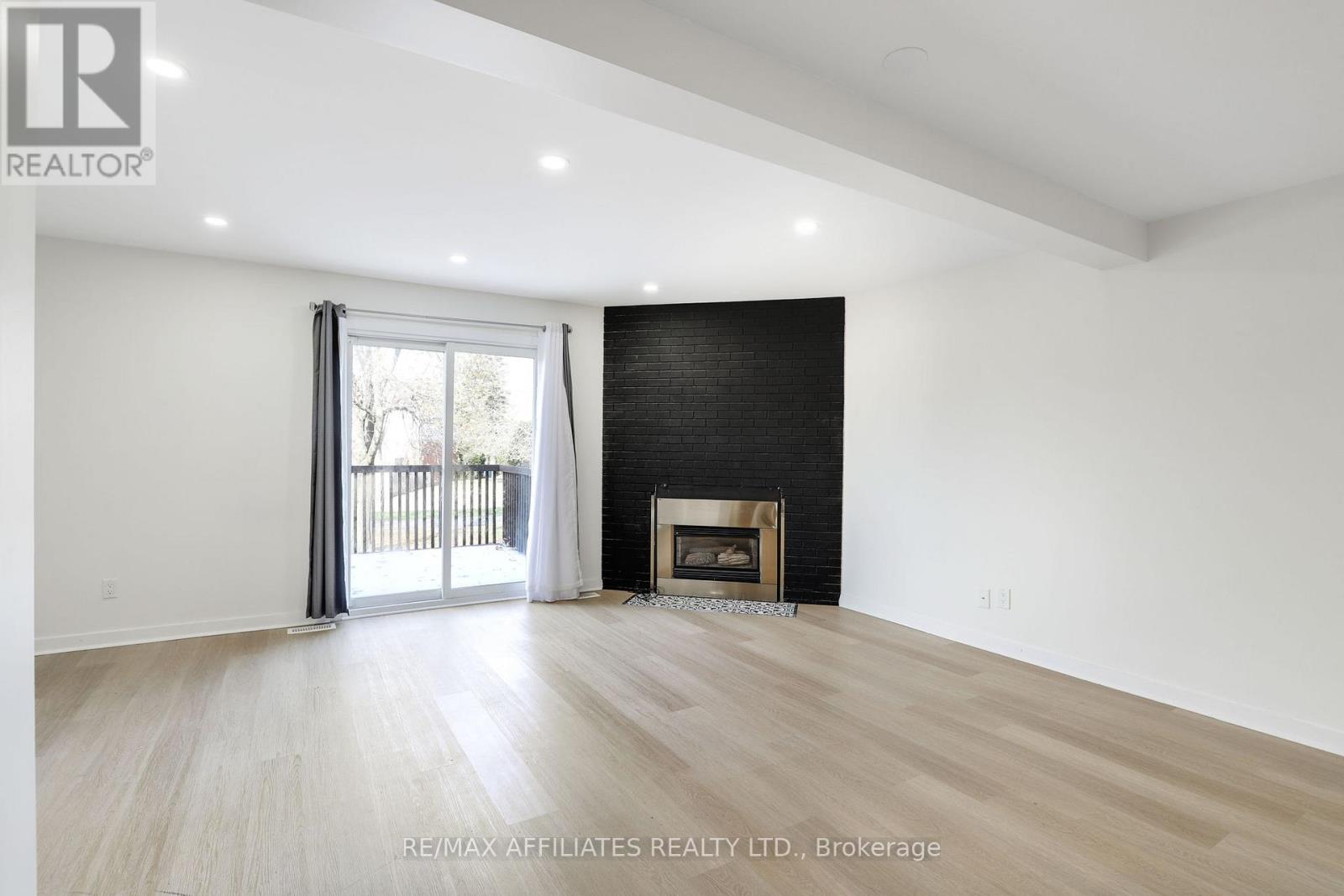 37 - 472 Sandhamn Private, Ottawa, Ontario  K1T 2Z4 - Photo 18 - X12608758