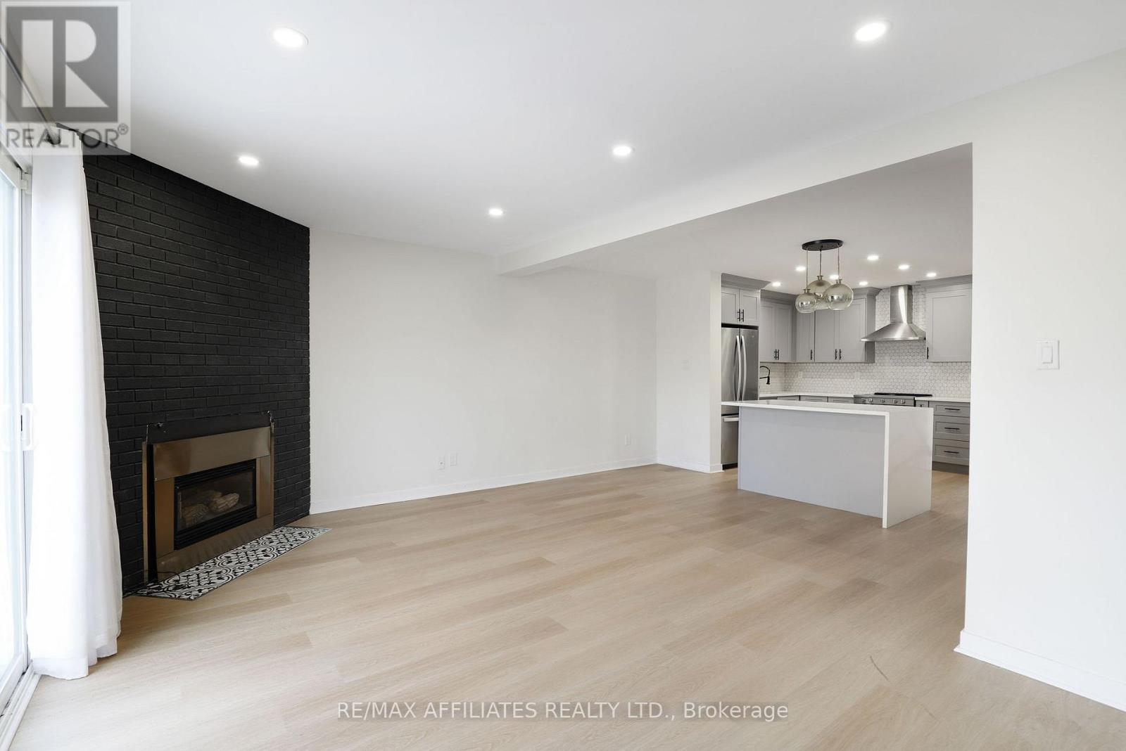 37 - 472 Sandhamn Private, Ottawa, Ontario  K1T 2Z4 - Photo 19 - X12608758