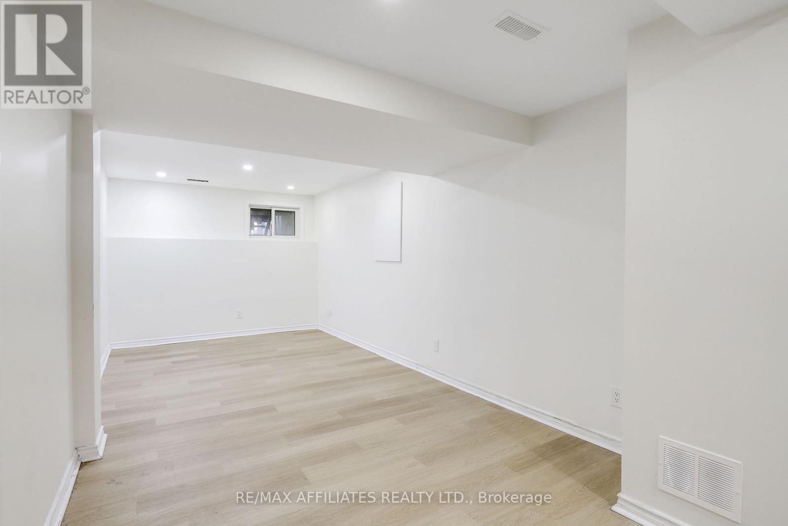 37 - 472 Sandhamn Private, Ottawa, Ontario  K1T 2Z4 - Photo 33 - X12608758