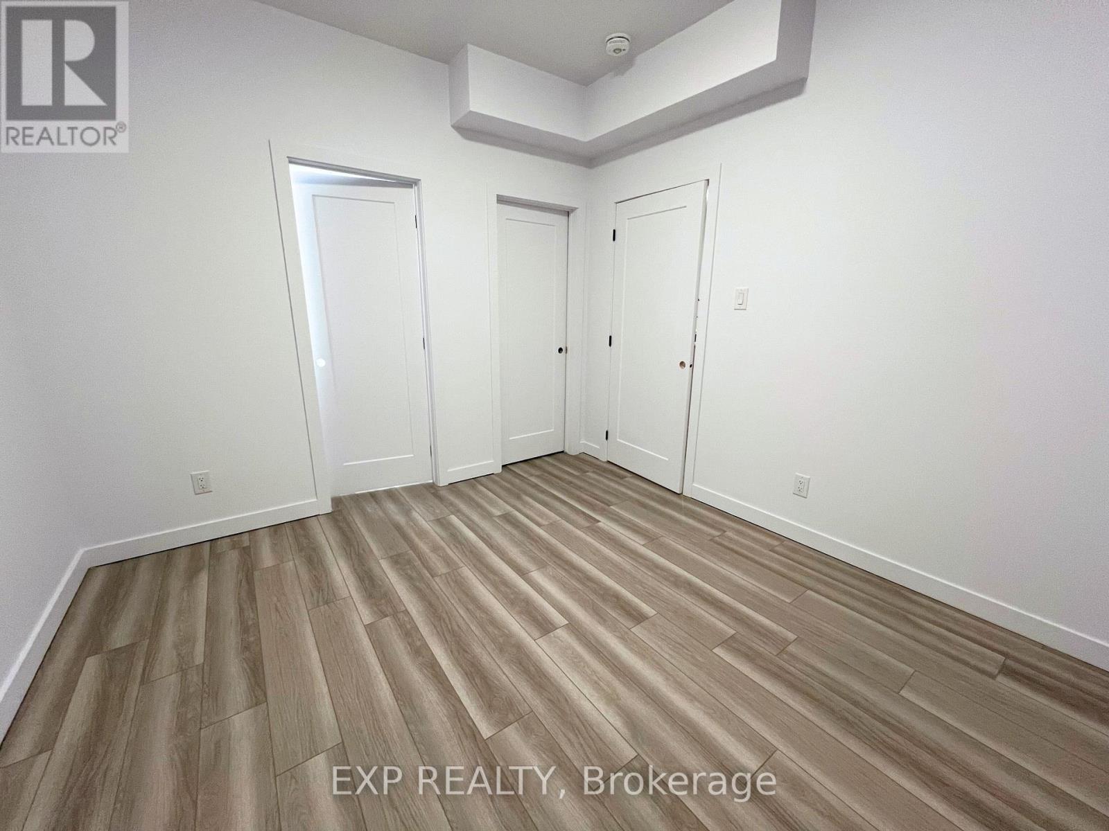 Unit 6 - 1371 Louis Lane, Ottawa, Ontario  K1B 3P2 - Photo 9 - X12608762