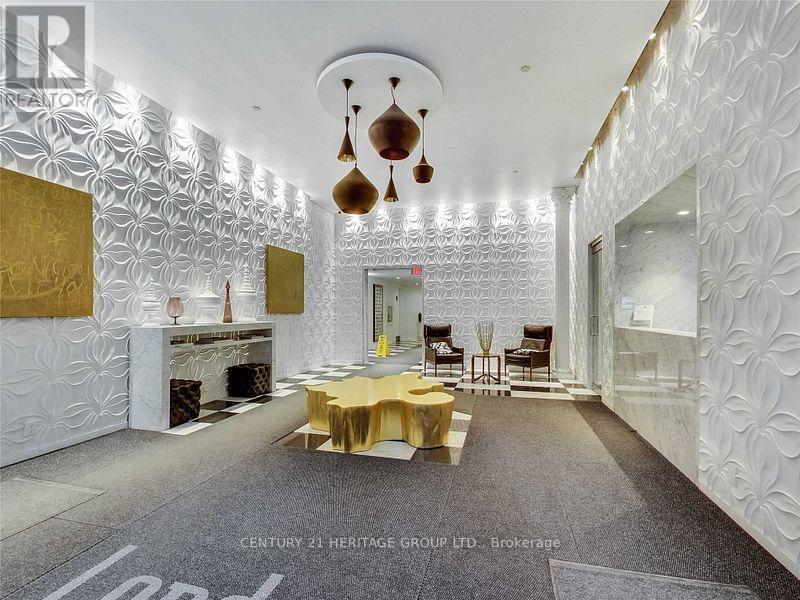 206 - 1 Scott Street, Toronto (Waterfront Communities), Ontario  M5E 1A1 - Photo 2 - C12608760