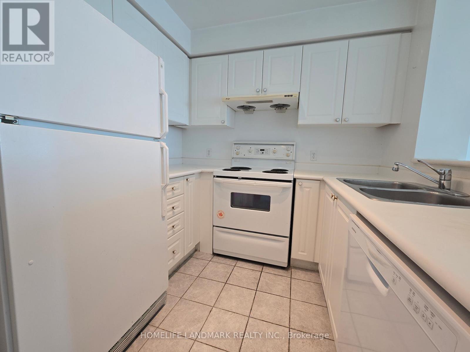 2206 - 1 Lee Centre Drive, Toronto, Ontario  M1H 3J2 - Photo 6 - E12608732
