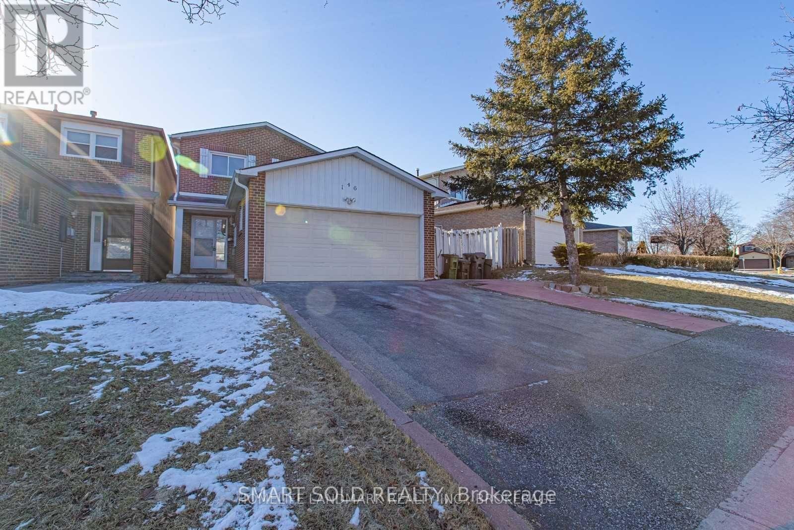 146 PLACENTIA BOULEVARD, Toronto, Ontario