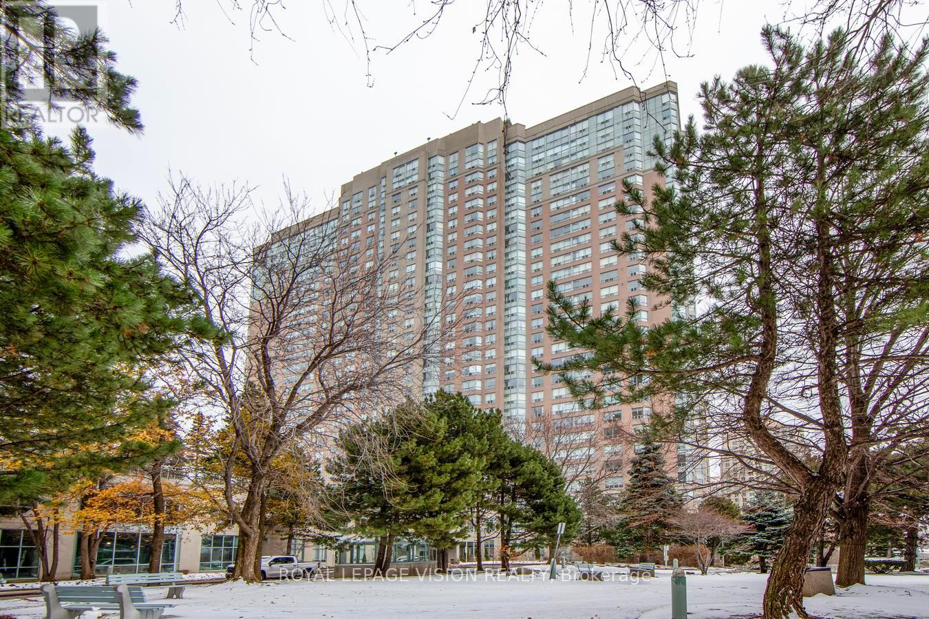 2015 - 88 Corporate Drive, Toronto (Woburn), Ontario  M1H 3G6 - Photo 3 - E12608754