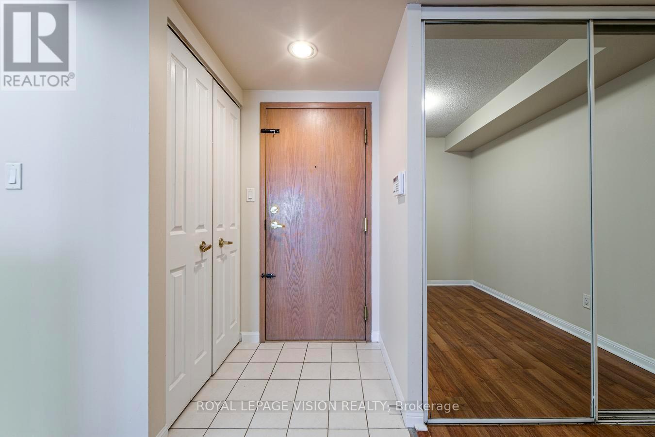 2015 - 88 Corporate Drive, Toronto (Woburn), Ontario  M1H 3G6 - Photo 6 - E12608754