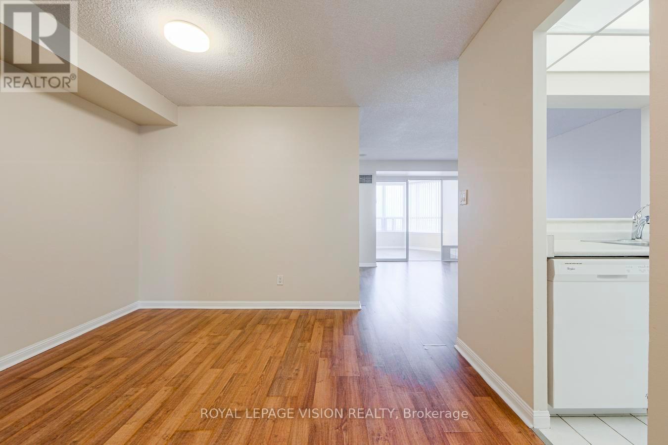 2015 - 88 Corporate Drive, Toronto (Woburn), Ontario  M1H 3G6 - Photo 7 - E12608754