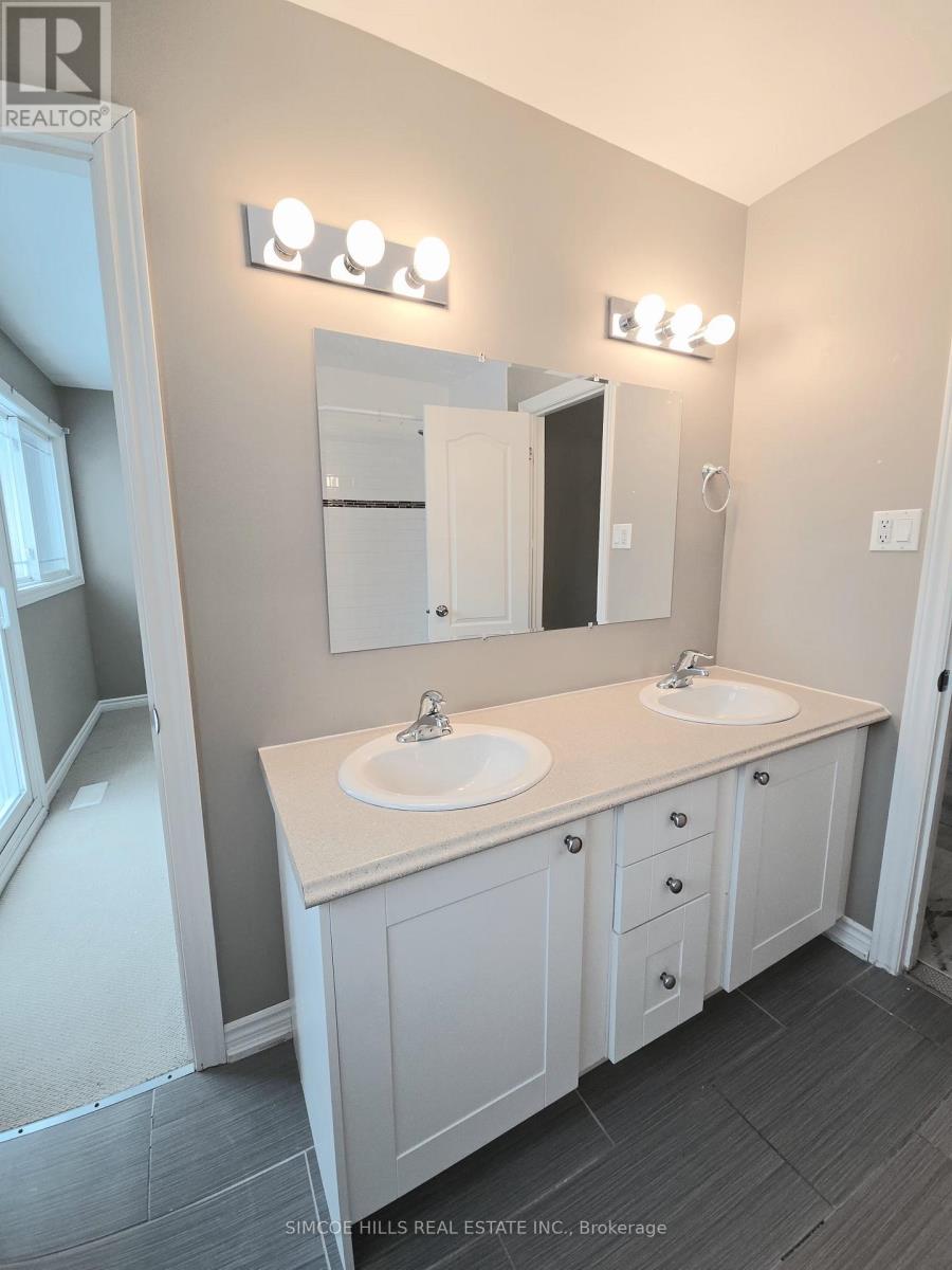 12 Lankin Boulevard, Orillia, Ontario  L3V 6T2 - Photo 10 - S12608742